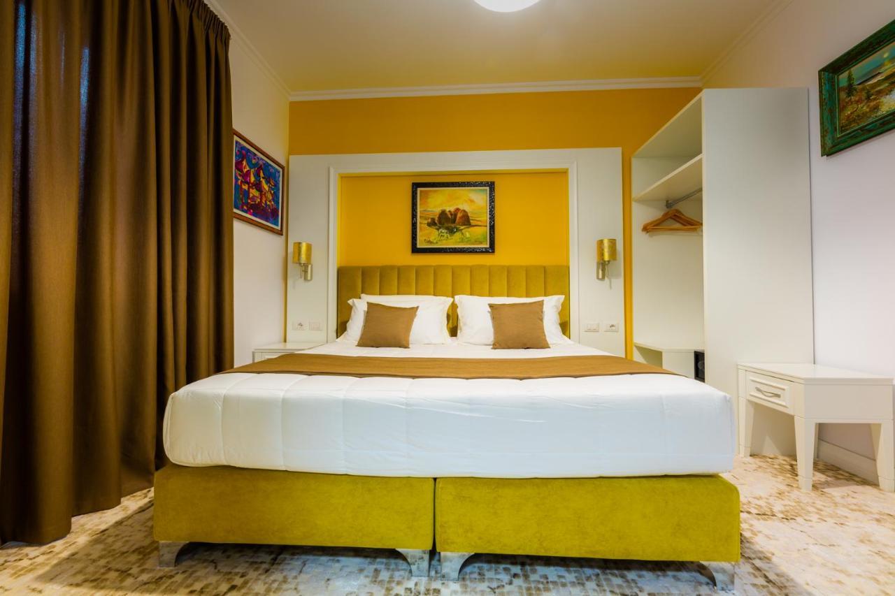 Art Hotel Тирана Екстериор снимка