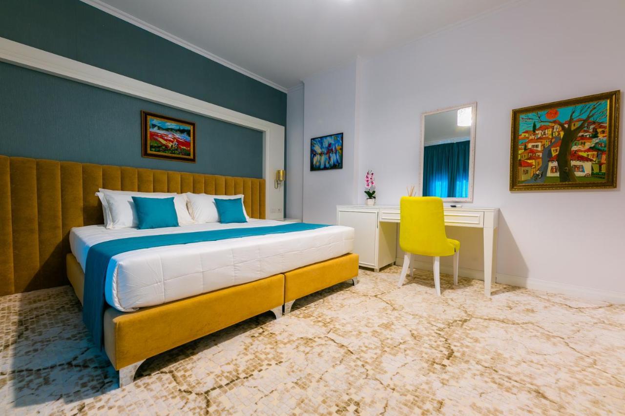Art Hotel Тирана Екстериор снимка